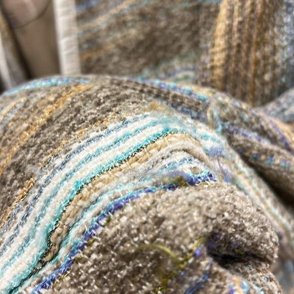 Yak Magik Boho Mixed Material Silk and Button Trimmed Blazer Size Large - Picture 12 of 12